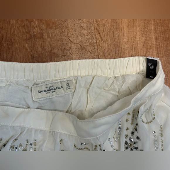 Y2K Abercrombie & Fitch Beaded Rhinestone Mini Skirt Cream Ivory Women’s XS NWT - Picture 5 of 9